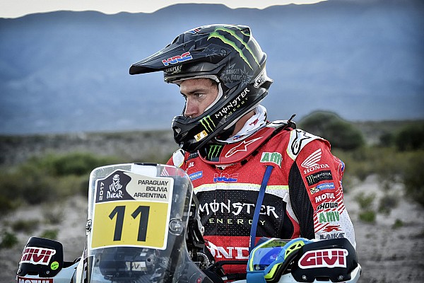 Barreda se queda solo entre los favoritos tras el abandono de Price