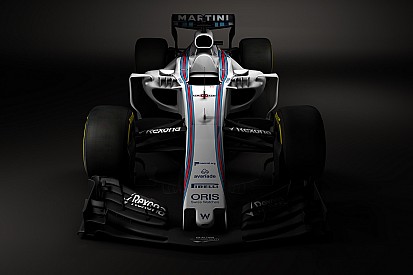 Галерея: Williams FW40 у всій красі
