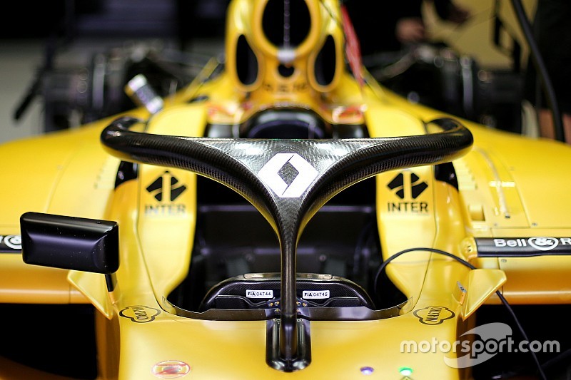Renault F1 Team with the Halo