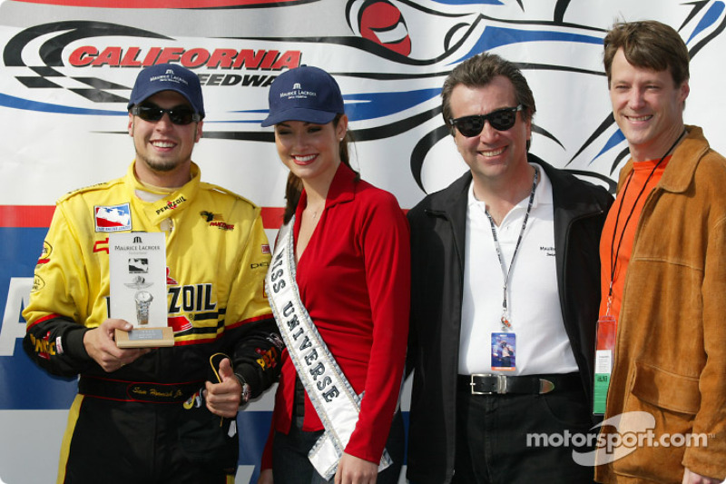 Le vainqueur Sam Hornish Jr.