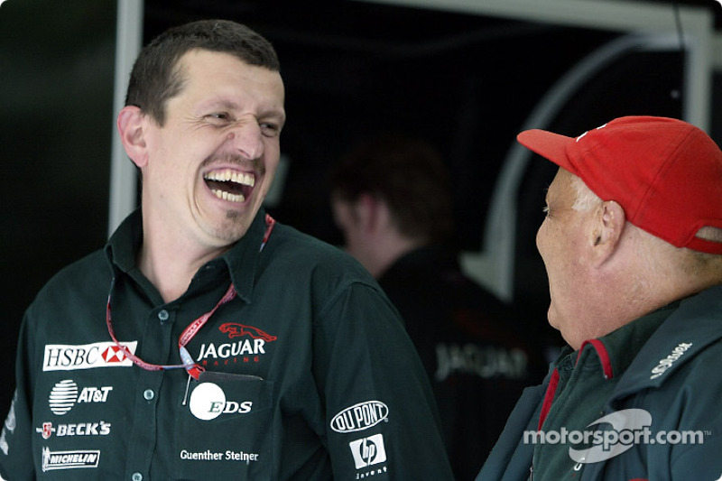 Team Managing Director Guenther Steiner enjoying a joke with Jaguar Racing Team Principal Niki Lauda