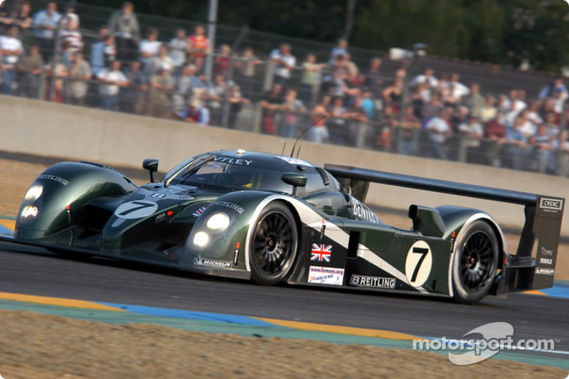 #7 Team Bentley Bentley Speed 8: Tom Kristensen, Rinaldo Capello, Guy Smith