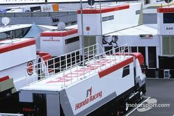 Des camions BAR-Honda