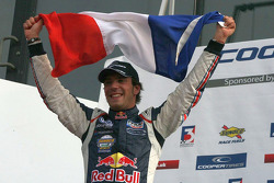 Race winnaar en BF3 2010 kampioen Jean-Eric Vergne