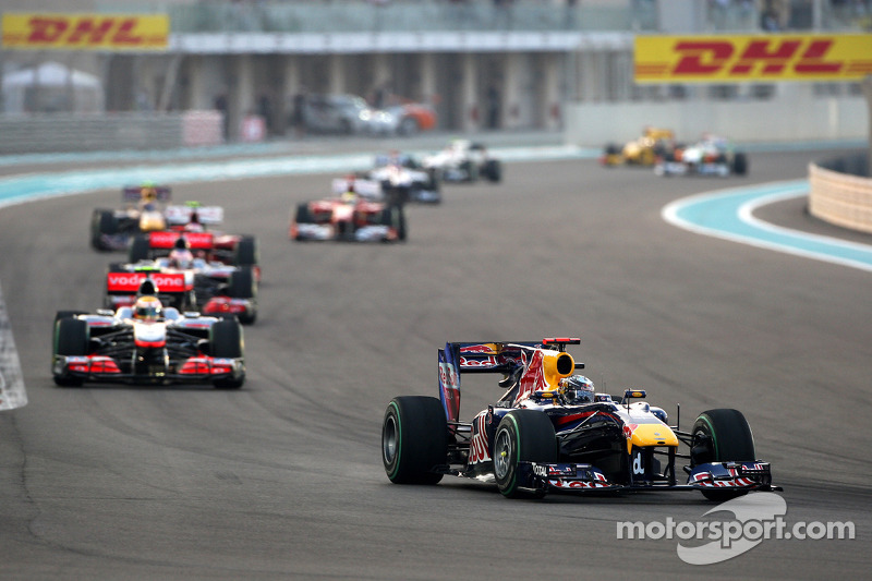 Sebastian Vettel devance Lewis Hamilton, McLaren Mercedes