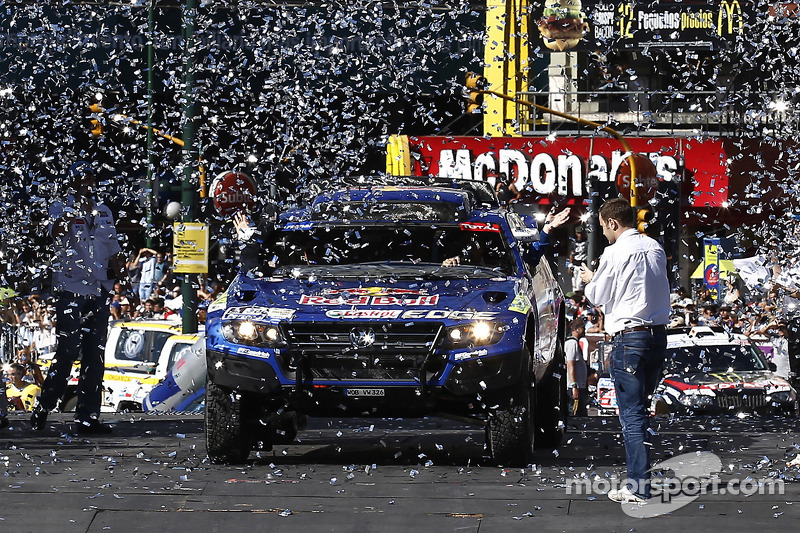 #300 Volkswagen: Carlos Sainz y Lucas Cruz Senra