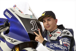 Jorge Lorenzo avec la Yamaha YZR-M1 2011