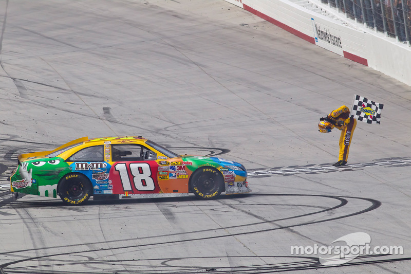 Race winner Kyle Busch, Joe Gibbs Racing Toyota celebrates