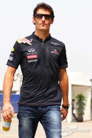 Webber wants to stay with Red Bull Racing