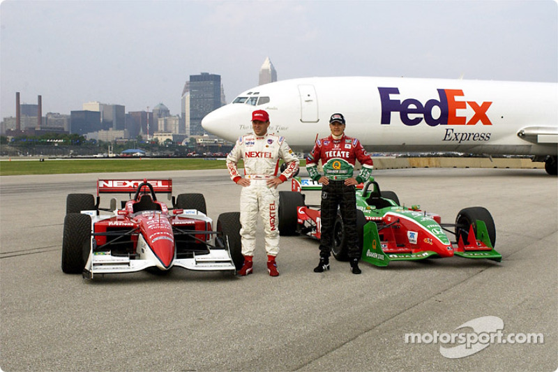 Front row: Mauricio Gugelmin and Adrian Fernandez