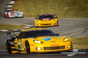 #4 Corvette Racing Chevrolet Corvette C6 ZR1: Oliver Gavin, Jan Magnussen, Richard Westbrook