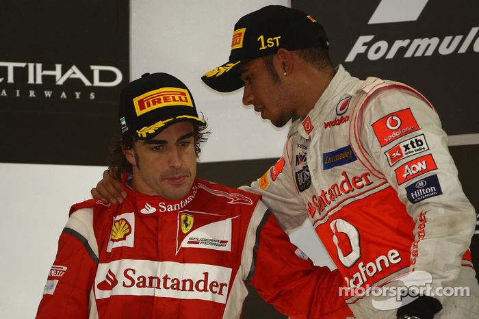 75- Fernando Alonso, 2º en el GP de Abu Dhabi 2011 con Ferrari