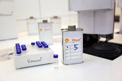 Shell, Öl- und Benzin-Test-Set