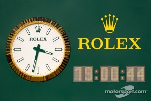 The new Rolex clock on pitlane