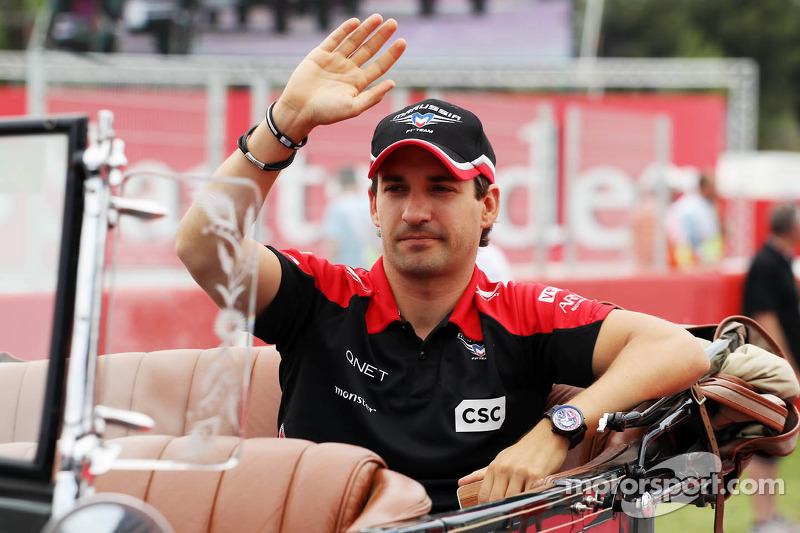 Timo Glock, Marussia F1 Team pilotlar geçit töreninde