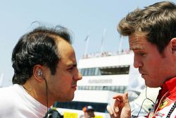 Felipe Massa, Scuderia Ferrari with Rob Smedley, Scuderia Ferrari Race Engineer on the grid