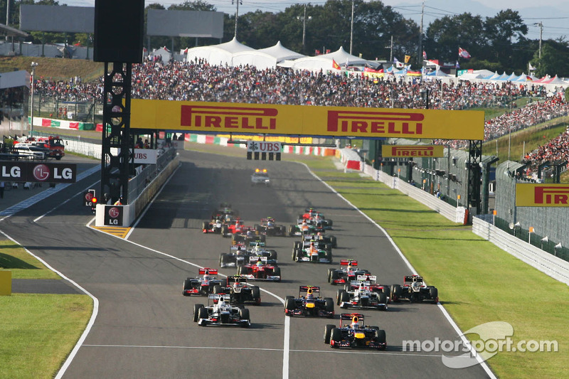 Sebastian Vettel, Red Bull Racing líder al inicio de la carrera