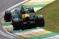 Vitaly Petrov, Caterham