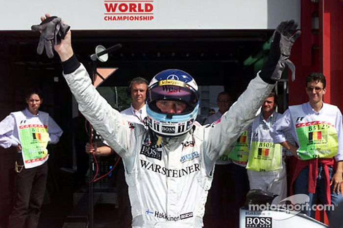 #10 Mika Hakkinen 26