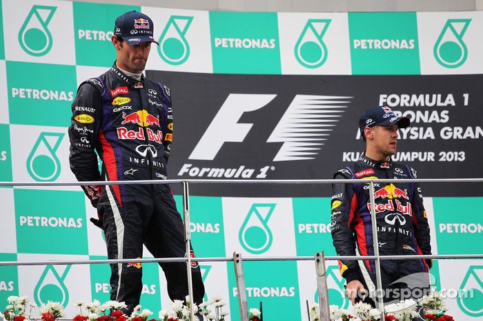 Podio: ganador de la carrera Sebastian Vettel, Red Bull Racing. Mark Webber, Red Bull Racing el segu