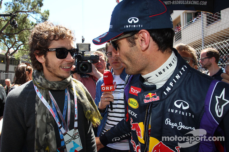 Mark Webber, Red Bull Racing com Valentino Rossi, Moto GP Rider no grid