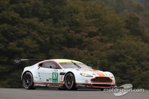 #97 Aston Martin Racing Aston Martin Vantage GTE: Darren Turner, Stefan Mücke, Frederic Makowiecki 