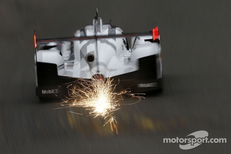 #20 Porsche Team Porsche 919 Hybrid: Mark Webber, Brendon Hartley, Timo Bernhard