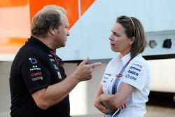 Боб Фернли, Force India, и Клер Уильямс, Williams. ГП Испании, вторая пятничная тренировка.