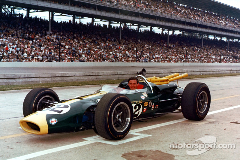 Jimmy Clark and the Lotus 38-Ford – unforgettable and unbeatable combo in ’65.