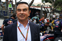 Carlos Ghosn, Chairman of Renault on the grid