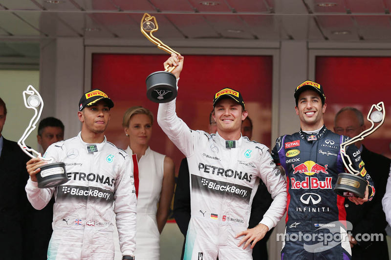 The podium: Lewis Hamilton, Mercedes AMG F1, second; Nico Rosberg, Mercedes AMG F1, race winner; Daniel Ricciardo, Red Bull Racing, third