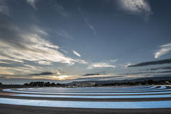 Coucher de soleil sur le Paul Ricard