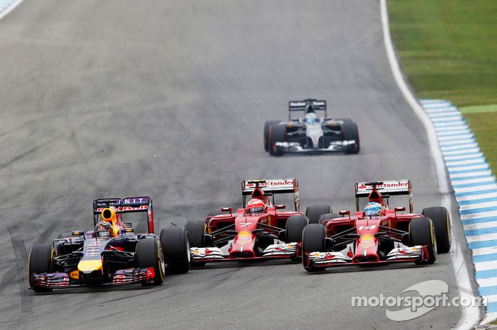 Novamente o desempenho deixou a desejar. Raikkonen teve ano repleto de problemas e ficou longe dos resultados de Alonso – foram 55 pontos, contra 161 do espanhol. 