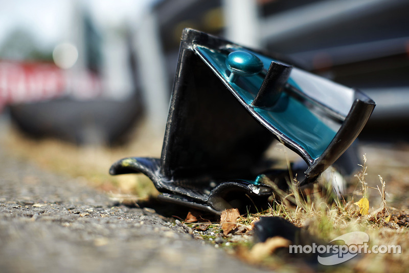 Damaged Mercedes AMG F1 W05 front wing debris of Nico Rosberg, Mercedes AMG F1