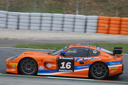 #16 Nova Race Ginetta G50 GT4: Luca Magnoni, Luis Scarpaccio, Fabio Ghizzi, Matteo Cressoni, Salvador Arroyo