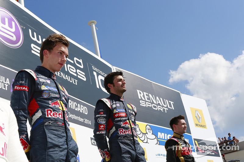 Vainqueur: Carlos Sainz Jr., 2ème Pierre Gasly, 3ème Matthieu Vaxivière