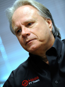 Gene Haas au siège de Haas F1 Team à Kannapolis, N.C.