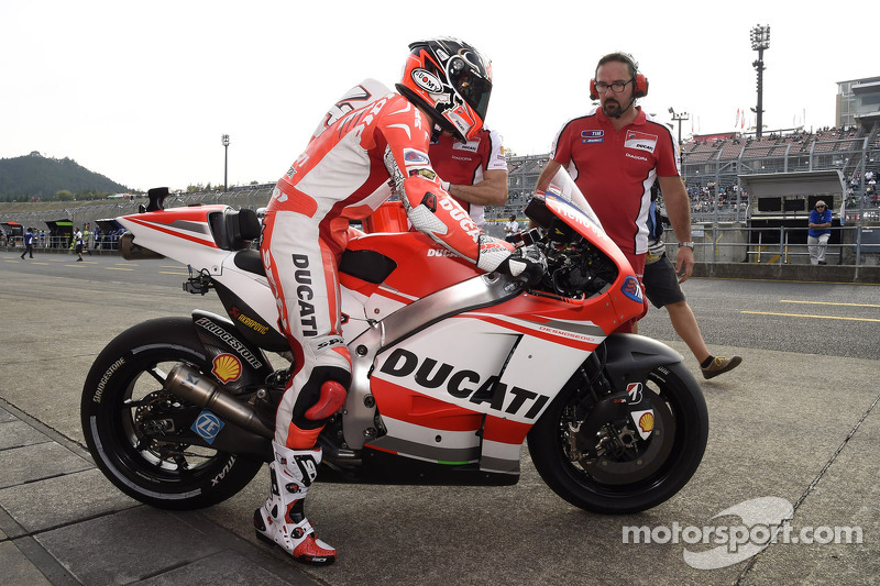 Andrea Dovizioso, Ducati Team