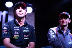 (De izquierda a derecha): Sergio Pérez, Sahara Force India F1 y Esteban Gutiérrez, Sauber en el Foro de Aficionados