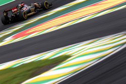 Romain Grosjean, Lotus F1 E22