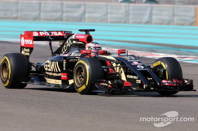 Листопад 2014 – Естебан Окон, Lotus E22 Renault
