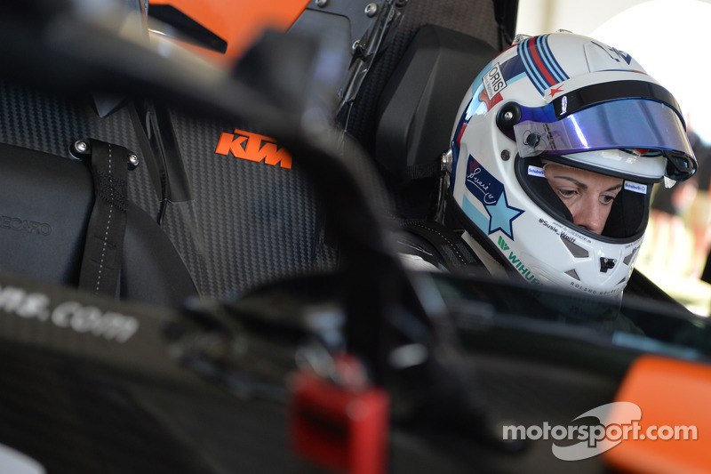 Susie Wolff à la Race of Champions 2014