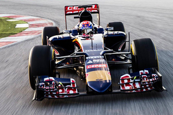 Max Verstappen bestuurt de Toro Rosso STR10