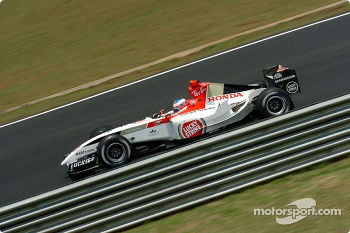 Button terminou o campeonato em terceiro em 2004