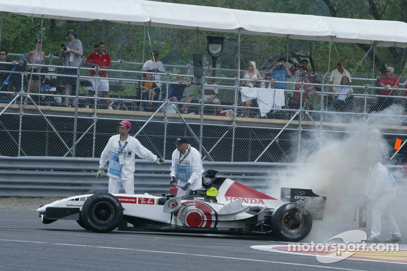 Takuma Sato out, race