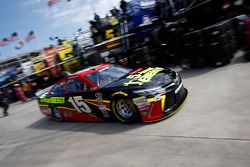 Clint Bowyer, Michael Waltrip Racing Toyota