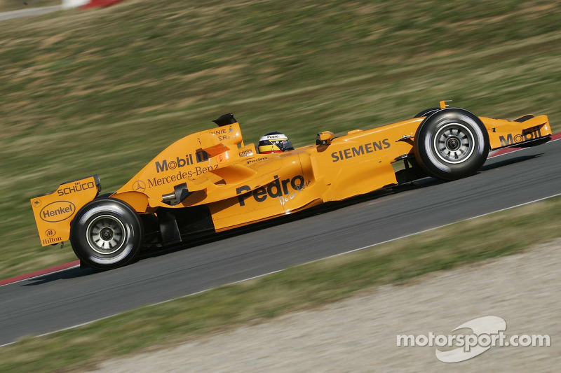 Pedro de la Rosa tests the new McLaren MP4-21