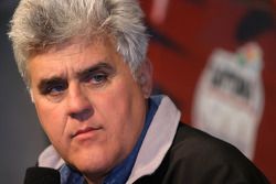 Conferencia de prensa: El anfitrión del Tonight Show y conductor del pace car,  Jay Leno