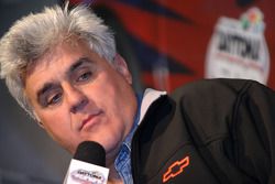 Conferencia de prensa: El anfitrión del Tonight Show y conductor del pace car,  Jay Leno