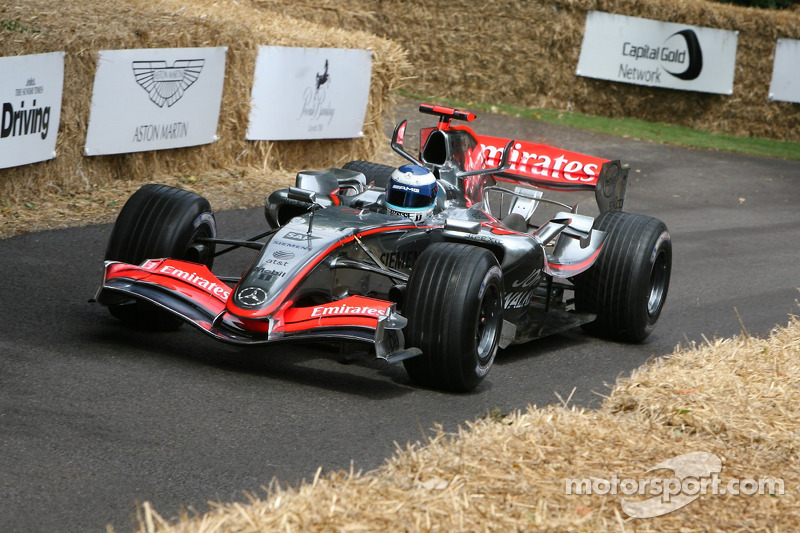 20. El McLaren Mercedes MP4/20 de F1